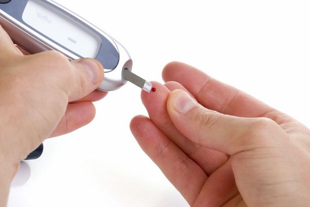 血糖仪检测血糖水平