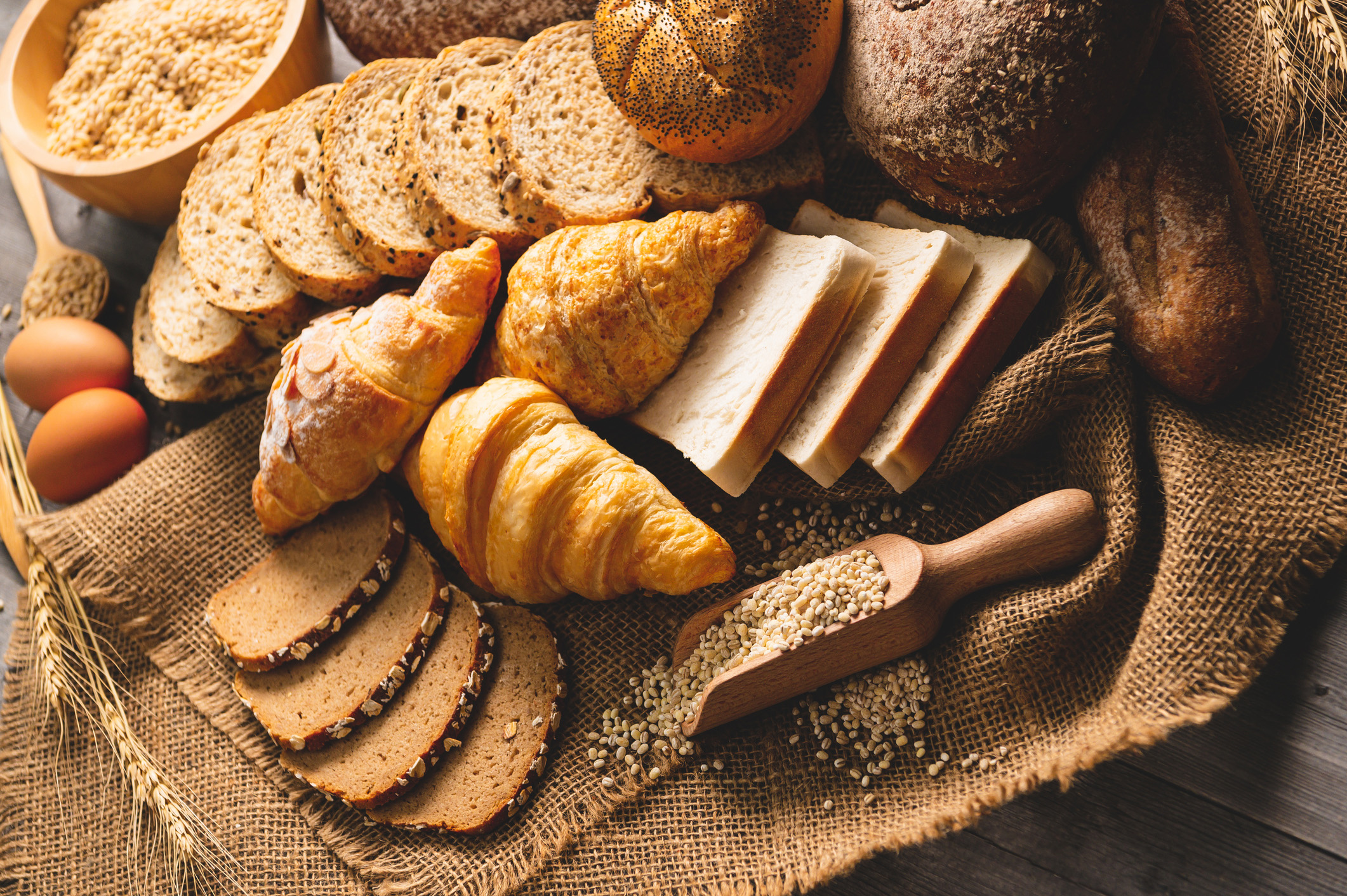 食用精制主食，如面包、谷物和面食与T2D风险无关